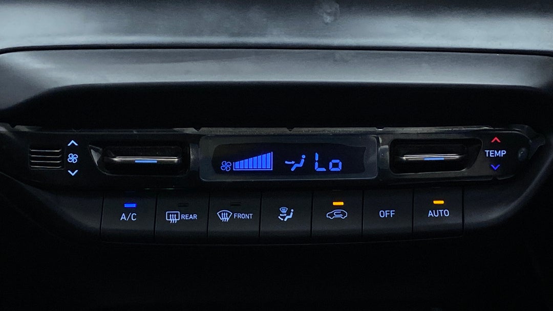 Automatic Climate Control 