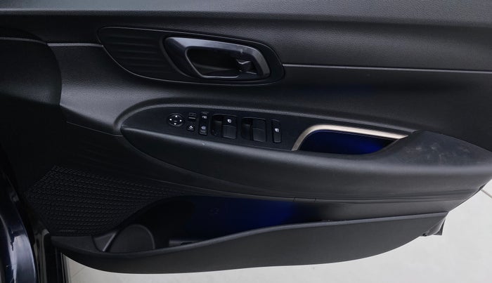2021 Hyundai NEW I20 ASTA (O) 1.5 CRDI MT, Diesel, Manual, 36,502 km, Driver Side Door Panels Control