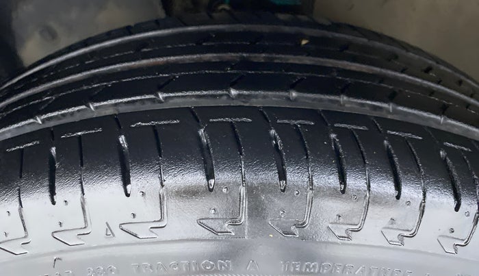 2018 Maruti IGNIS SIGMA 1.2 K12, Petrol, Manual, 5,991 km, Left Front Tyre Tread