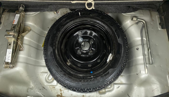 2018 Maruti Alto 800 LXI, Petrol, Manual, 39,576 km, Spare Tyre