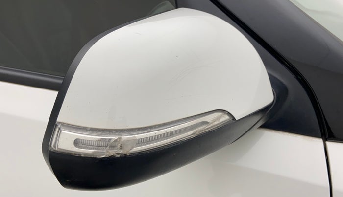2018 Hyundai Creta E PLUS 1.6 PETROL, Petrol, Manual, 59,770 km, Right rear-view mirror - Indicator light has minor damage