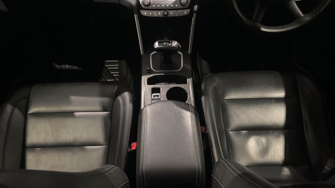 2021 GWM Ute Cannon-l (4x4), Automatic, 123751 km, Center Console