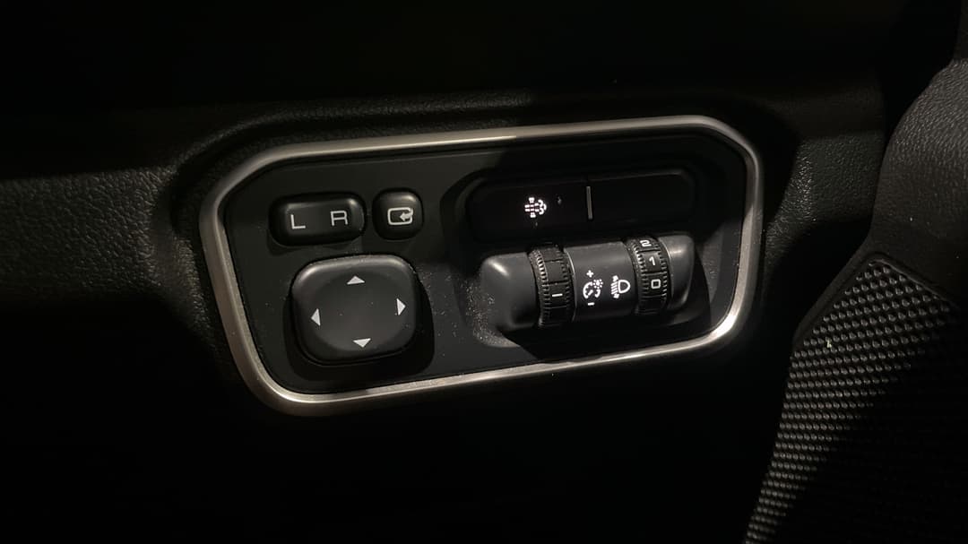 2021 GWM Ute Cannon-l (4x4), Automatic, 123751 km, Utility Switches/Buttons