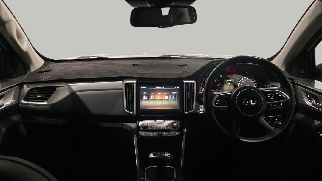 2021 GWM Ute Cannon-l (4x4), Automatic, 123751 km, Dashboard View