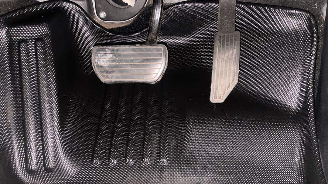 2021 GWM Ute Cannon-l (4x4), Automatic, 123751 km, Pedals and Footmat