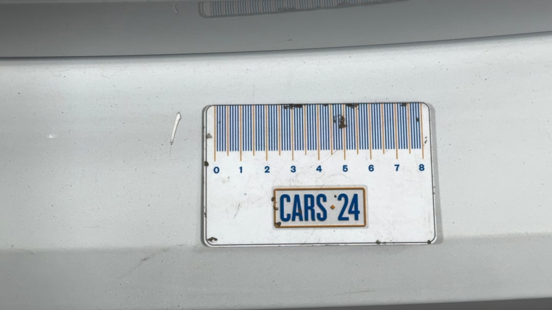 Bumper Rear Scratch