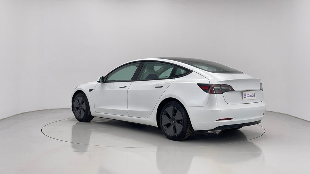 2021 Tesla Model 3 Standard Range Plus RWD, Automatic, 35875 km, Left Back Diagonal (45- Degree) View