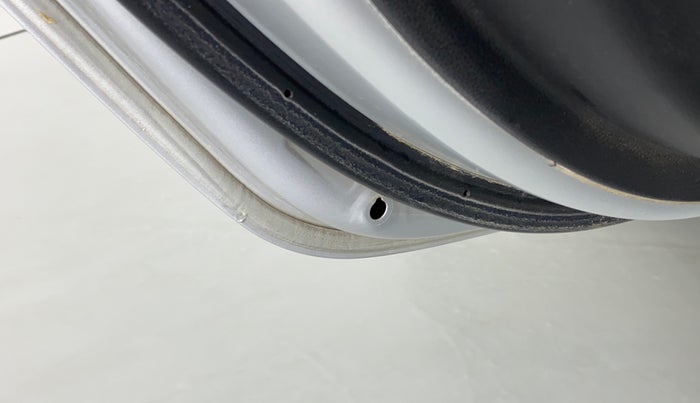 2014 Hyundai Xcent BASE 1.2, Petrol, Manual, 77,695 km, Rear left door - Door stopper rubber missing