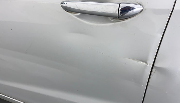 2014 Hyundai Xcent BASE 1.2, Petrol, Manual, 77,695 km, Front passenger door - Slightly dented