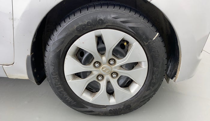 2014 Hyundai Xcent BASE 1.2, Petrol, Manual, 77,695 km, Right Front Wheel