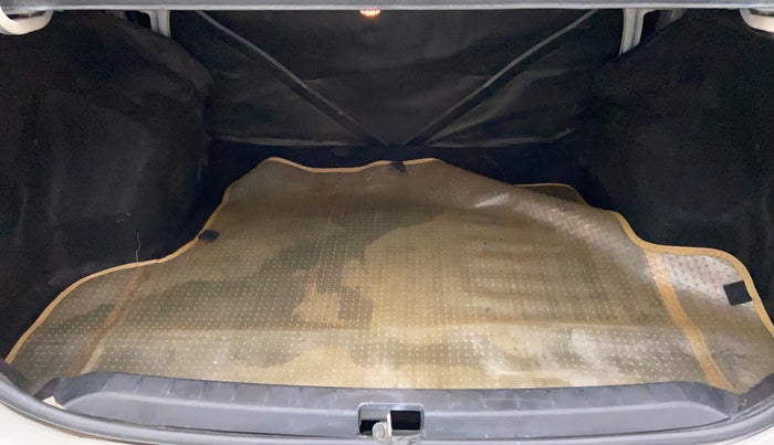 2011 Toyota Etios V, Petrol, Manual, 54,045 km, Boot Inside