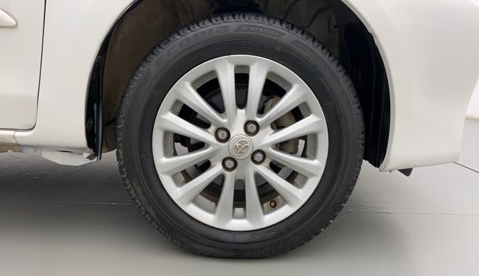 2011 Toyota Etios V, Petrol, Manual, 54,045 km, Right Front Wheel