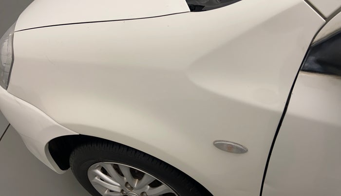 2011 Toyota Etios V, Petrol, Manual, 54,045 km, Left fender - Minor scratches