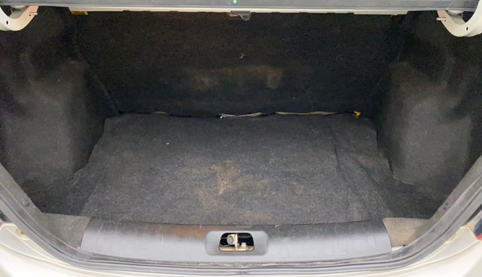 2012 Maruti Swift Dzire VXI, Petrol, Manual, 48,748 km, Boot Inside