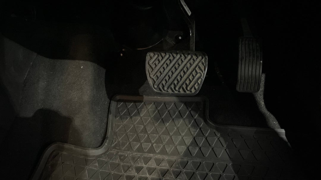 2021 GWM Haval H6 Lux, Automatic, 72502 km, Pedals and Footmat