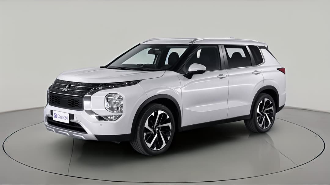 2023 Mitsubishi Outlander Aspire 7 Seat (2WD), Automatic, 27743 km, Left Front Diagonal (45- Degree) View