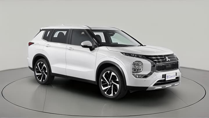 2023 - Mitsubishi Outlander - SUV - Petrol - Automatic