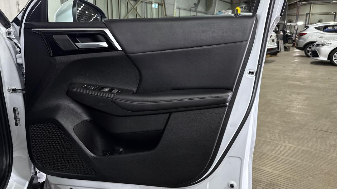 2023 Mitsubishi Outlander Aspire 7 Seat (2WD), Automatic, 27743 km, Speaker View