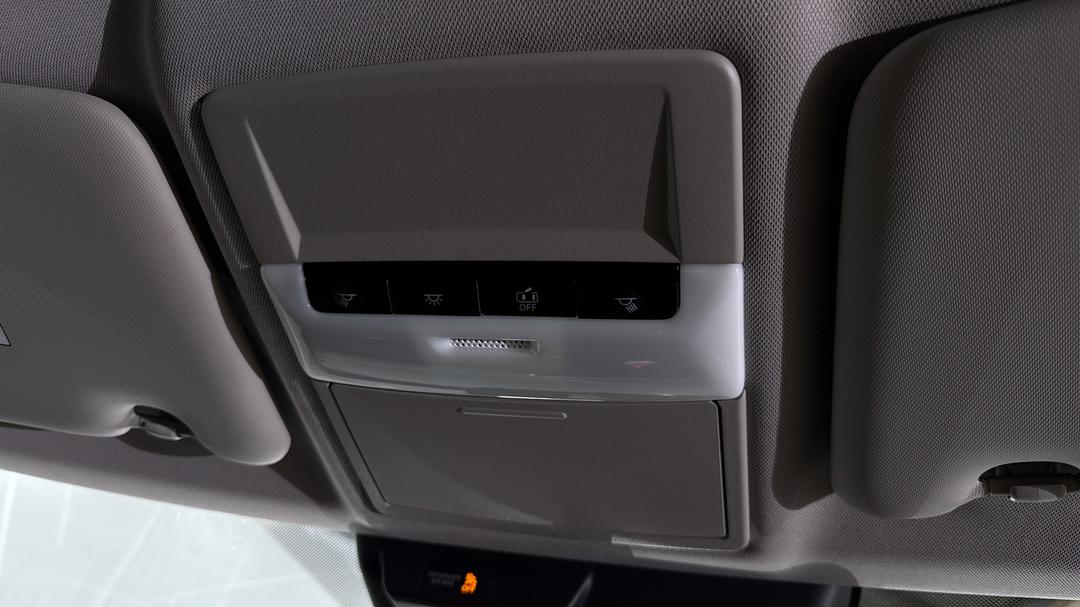 2023 Mitsubishi Outlander Aspire 7 Seat (2WD), Automatic, 27743 km, On-Roof Controls/Sunglass holder