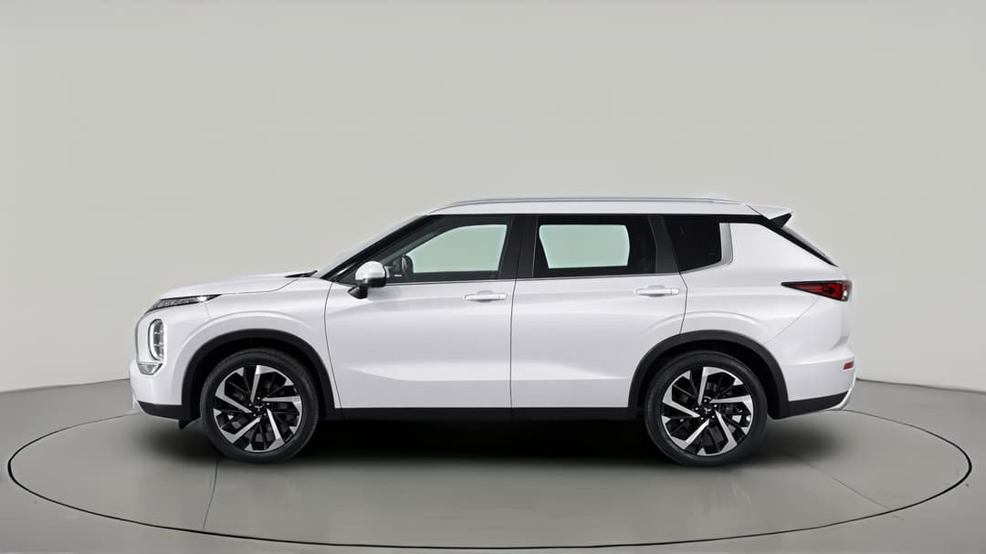 2023 Mitsubishi Outlander Aspire 7 Seat (2WD), Automatic, 27743 km, Left Side View