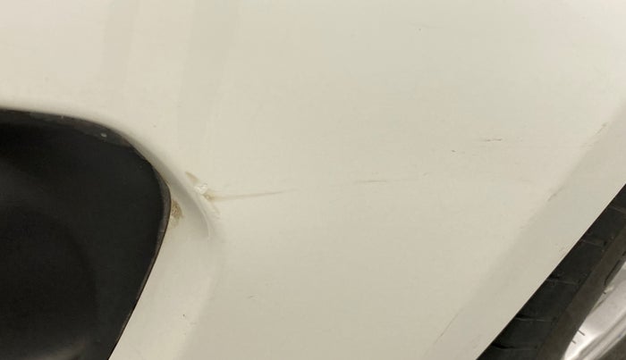 2018 Maruti Swift ZXI D, Petrol, Manual, 27,730 km, Front bumper - Minor scratches