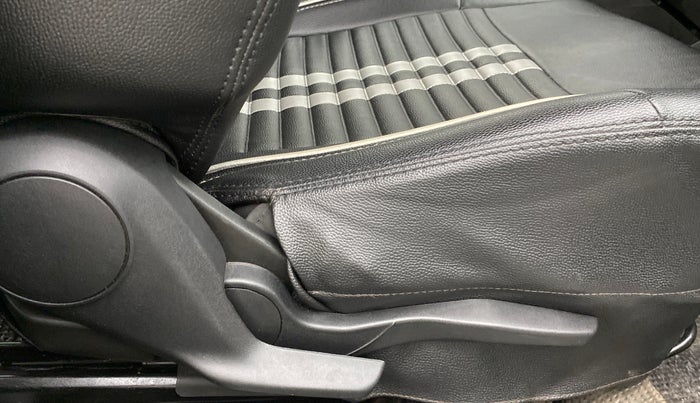 2018 Maruti Swift ZXI D, Petrol, Manual, 27,730 km, Driver Side Adjustment Panel
