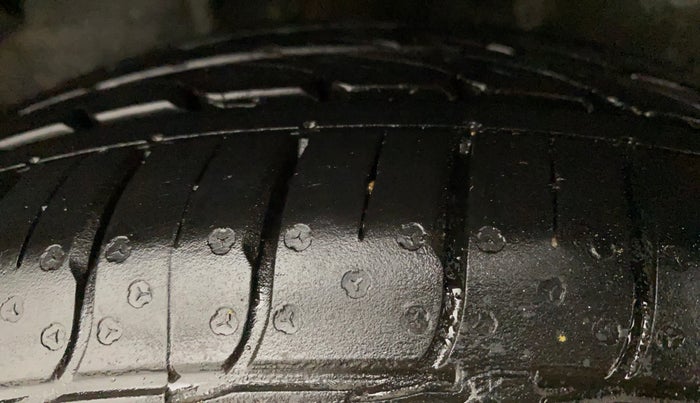 2017 Tata Tiago XM PETROL, Petrol, Manual, 82,750 km, Right Rear Tyre Tread