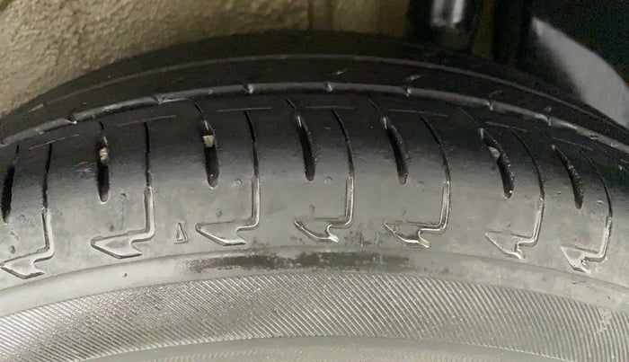 2019 Maruti IGNIS ZETA 1.2, Petrol, Manual, 37,093 km, Left Rear Tyre Tread