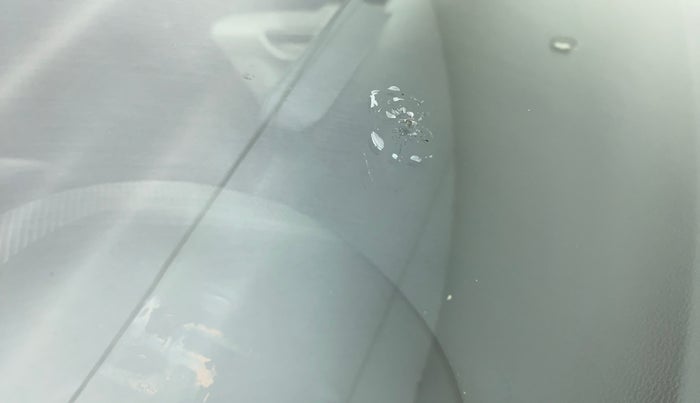 2019 Maruti IGNIS ZETA 1.2, Petrol, Manual, 37,093 km, Front windshield - Minor spot on windshield