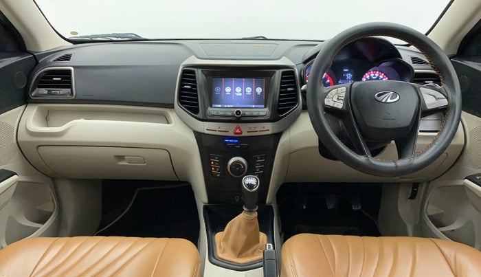 2019 Mahindra XUV300 W6 1.2 PETROL, Petrol, Manual, 58,334 km, Dashboard