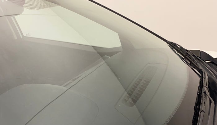 2021 Tata NEXON XM PETROL, Petrol, Manual, 30,550 km, Front windshield - Minor spot on windshield