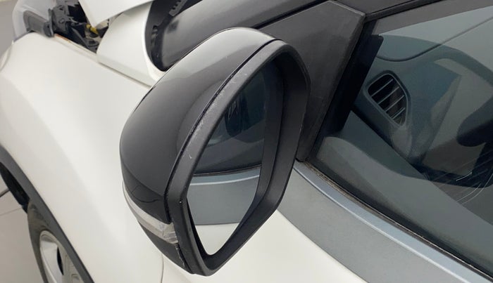 2021 Tata NEXON XM PETROL, Petrol, Manual, 30,550 km, Left rear-view mirror - Mirror movement not proper