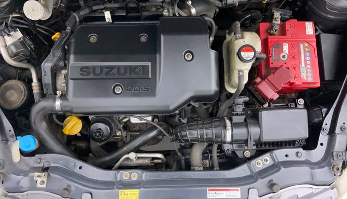 2016 Maruti Swift ZDI, Diesel, Manual, 82,420 km, Engine Bonet View