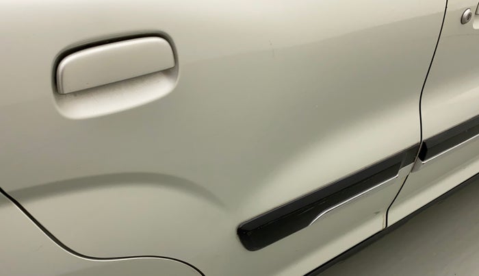2020 Maruti S PRESSO VXI PLUS AMT, Petrol, Automatic, 47,874 km, Right rear door - Minor scratches