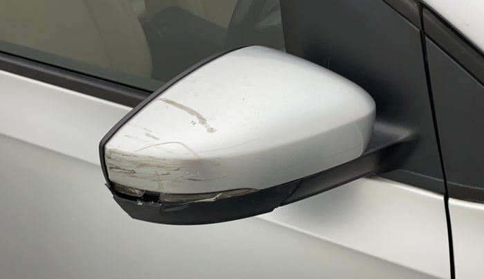 2018 Skoda Rapid AMBITION 1.5 TDI AT, Diesel, Automatic, 92,475 km, Right rear-view mirror - Indicator light has minor damage