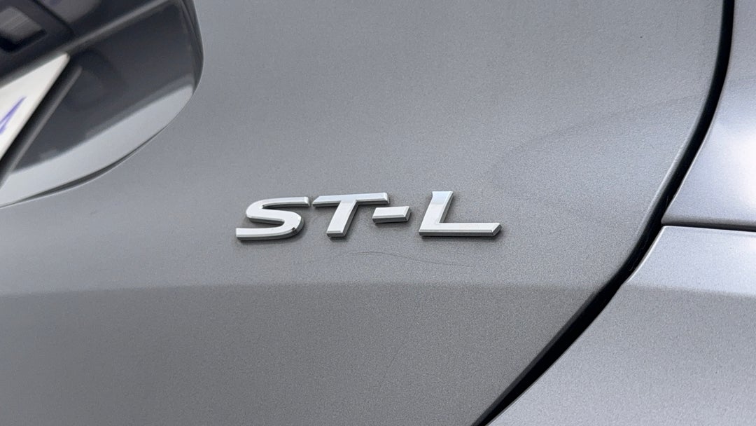 Badge (Boot Right Side)