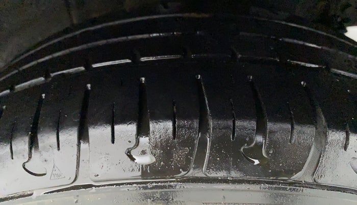 2018 Hyundai Xcent SX 1.2, Petrol, Manual, 22,619 km, Right Rear Tyre Tread