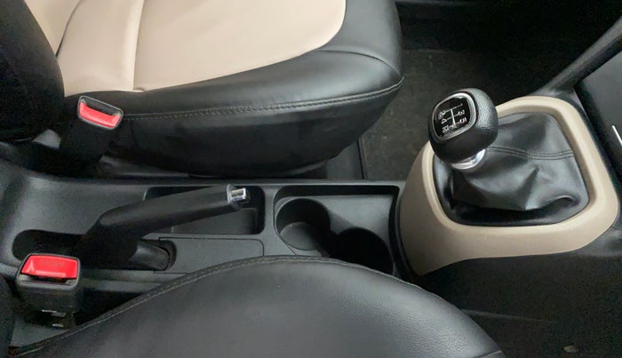 2018 Hyundai Xcent SX 1.2, Petrol, Manual, 22,619 km, Gear Lever
