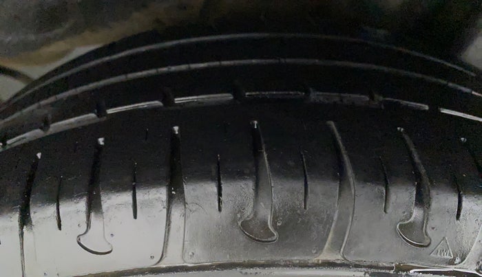 2018 Hyundai Xcent SX 1.2, Petrol, Manual, 22,619 km, Left Rear Tyre Tread