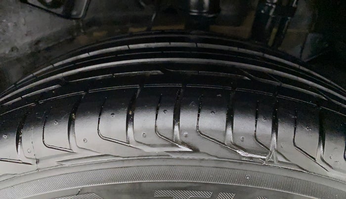 2022 Tata NEXON XZ PLUS (HS) PETROL, Petrol, Manual, 17,501 km, Left Rear Tyre Tread