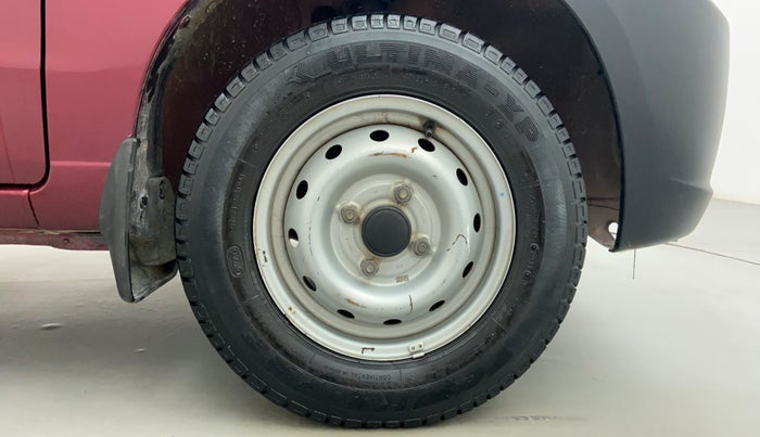 2011 Maruti Alto LXI, Petrol, Manual, 24,086 km, Right Front Tyre