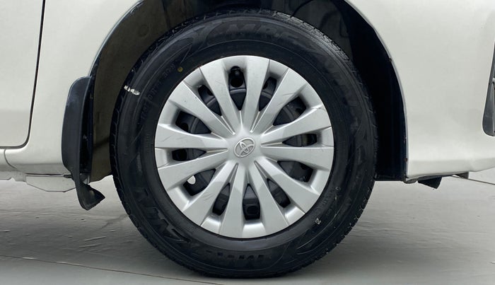 2017 Toyota Etios GD, Diesel, Manual, 55,260 km, Right Front Wheel