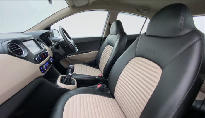 2017 Hyundai Grand i10 ASTA 1.2 CRDI, Diesel, Manual, 34,464 km, Right Side Front Door Cabin View