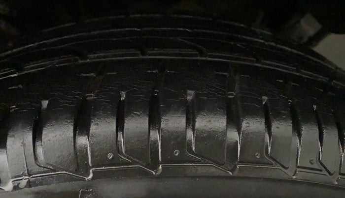2017 Tata Tiago XZA PETROL, Petrol, Automatic, 15,905 km, Left Rear Tyre Tread