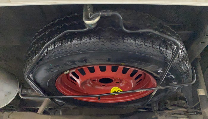 2019 Renault TRIBER 1.0 RXZ, Petrol, Manual, 13,772 km, Spare Tyre