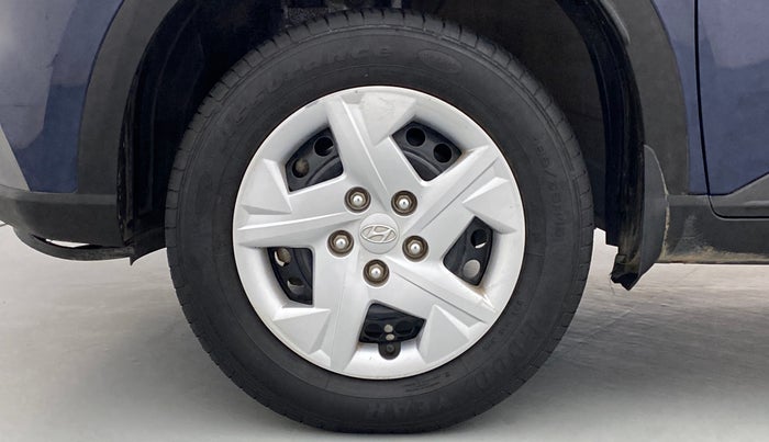 2021 Hyundai VENUE S 1.2, Petrol, Manual, 19,301 km, Left Front Wheel