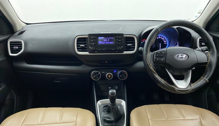 2021 Hyundai VENUE S 1.2, Petrol, Manual, 19,301 km, Dashboard