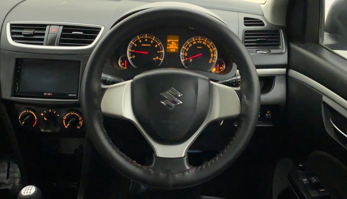 2016 Maruti Swift VXI, Petrol, Manual, 38,973 km, Steering Wheel Close Up