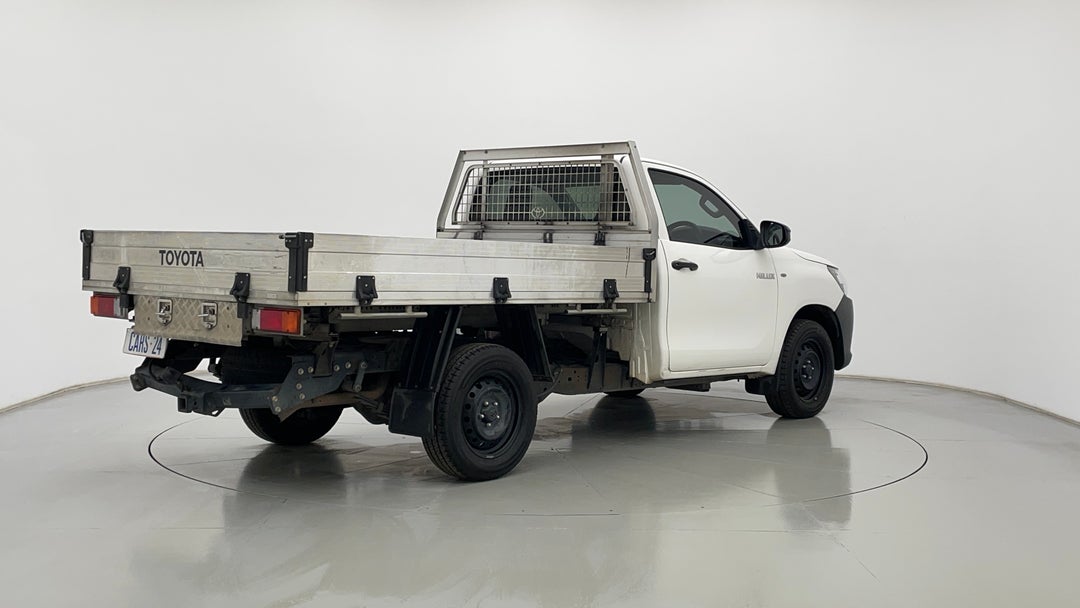 Right Back Diagonal (45- Degree) View