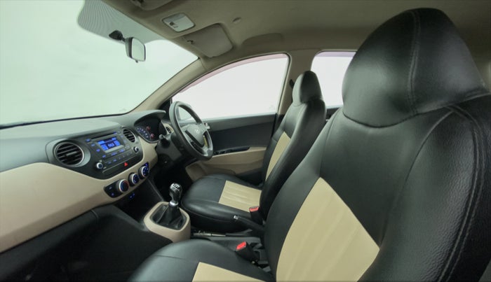 2016 Hyundai Grand i10 SPORTZ 1.1 CRDI, Diesel, Manual, 63,248 km, Right Side Front Door Cabin